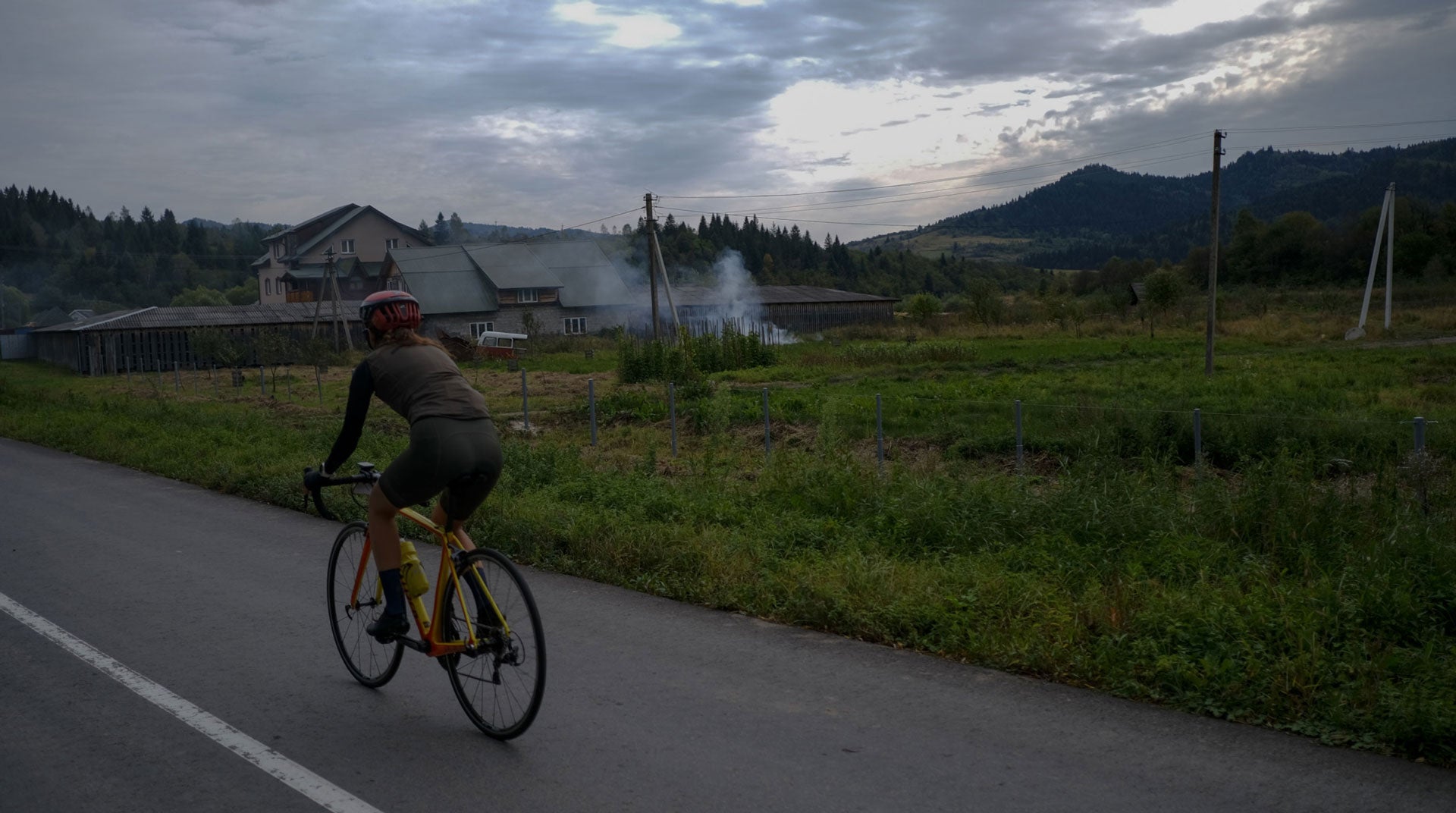 road cyclis in the mountains