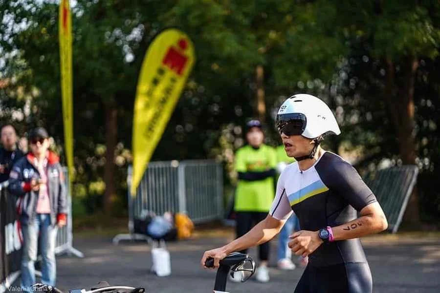 ironman athlete out of T1