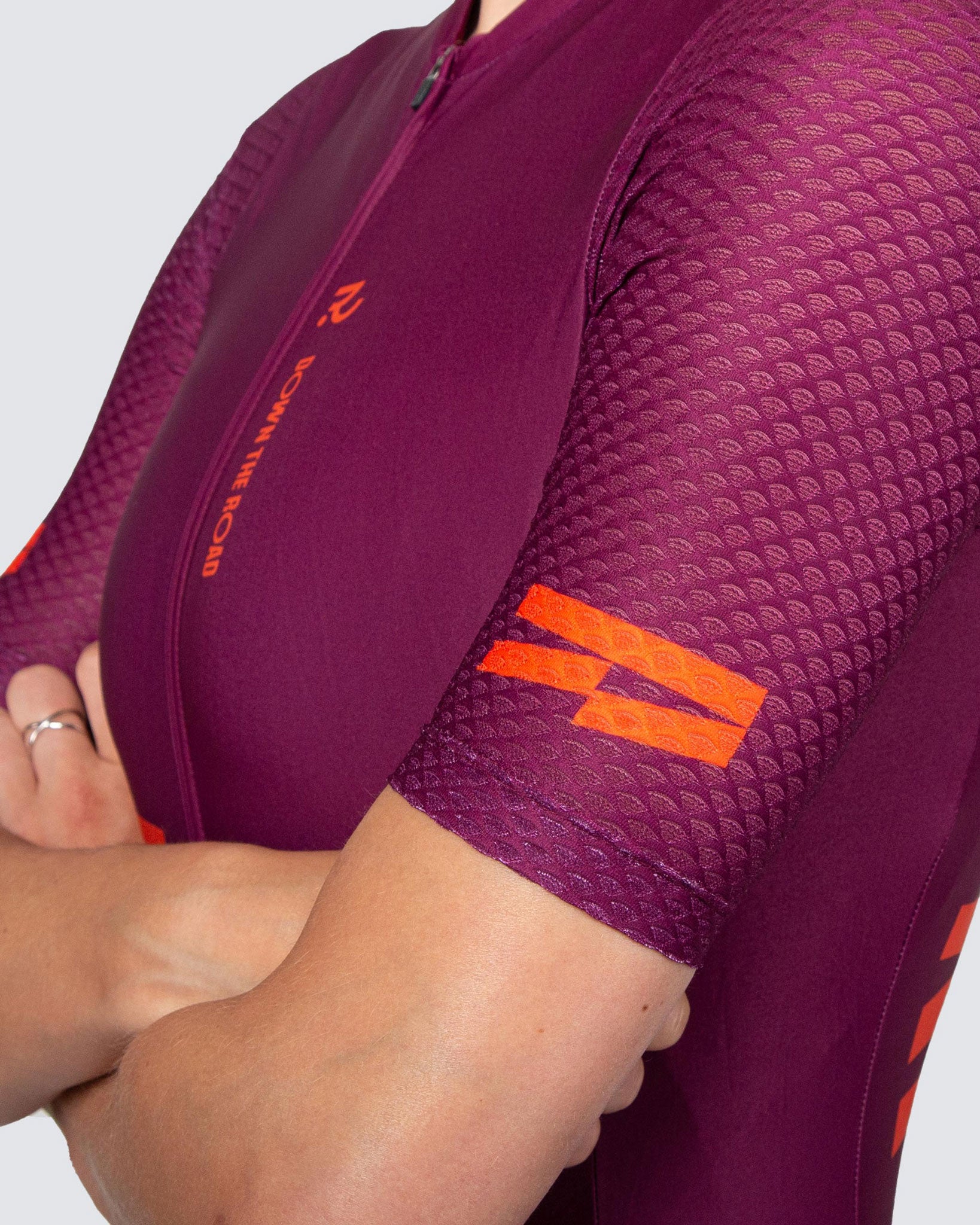 Plum & Orange mesh sleeve close up