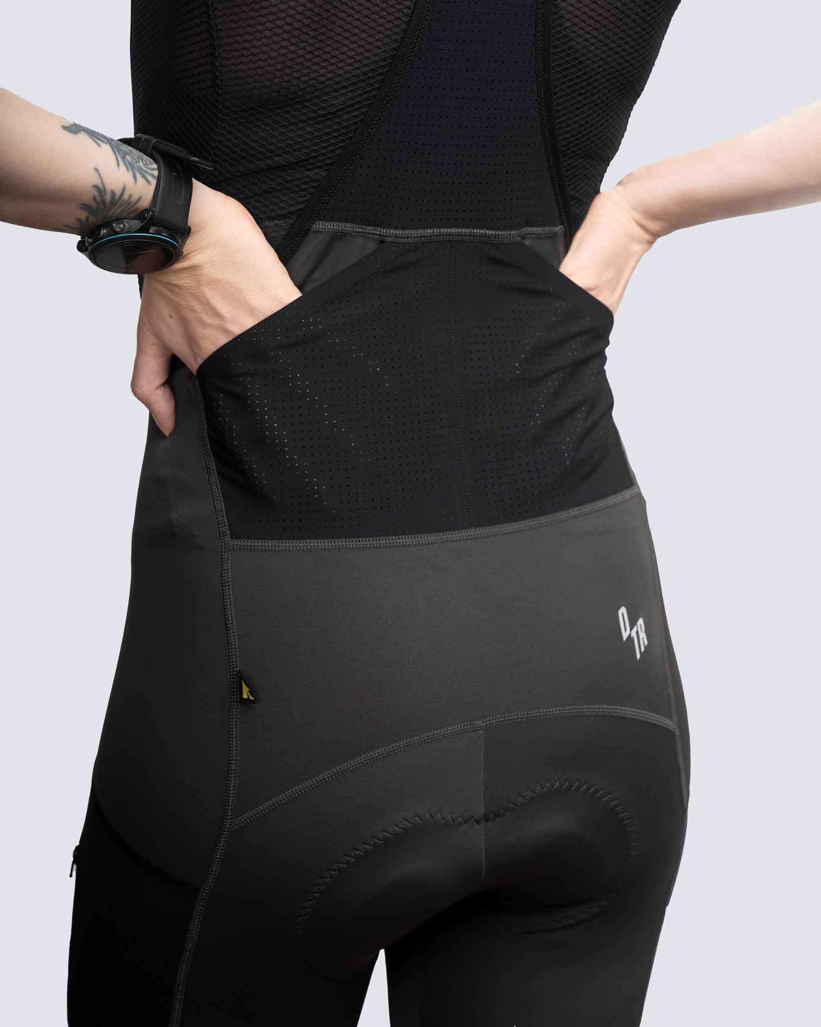 cycling bib short with cargo capabilities and extra pockets