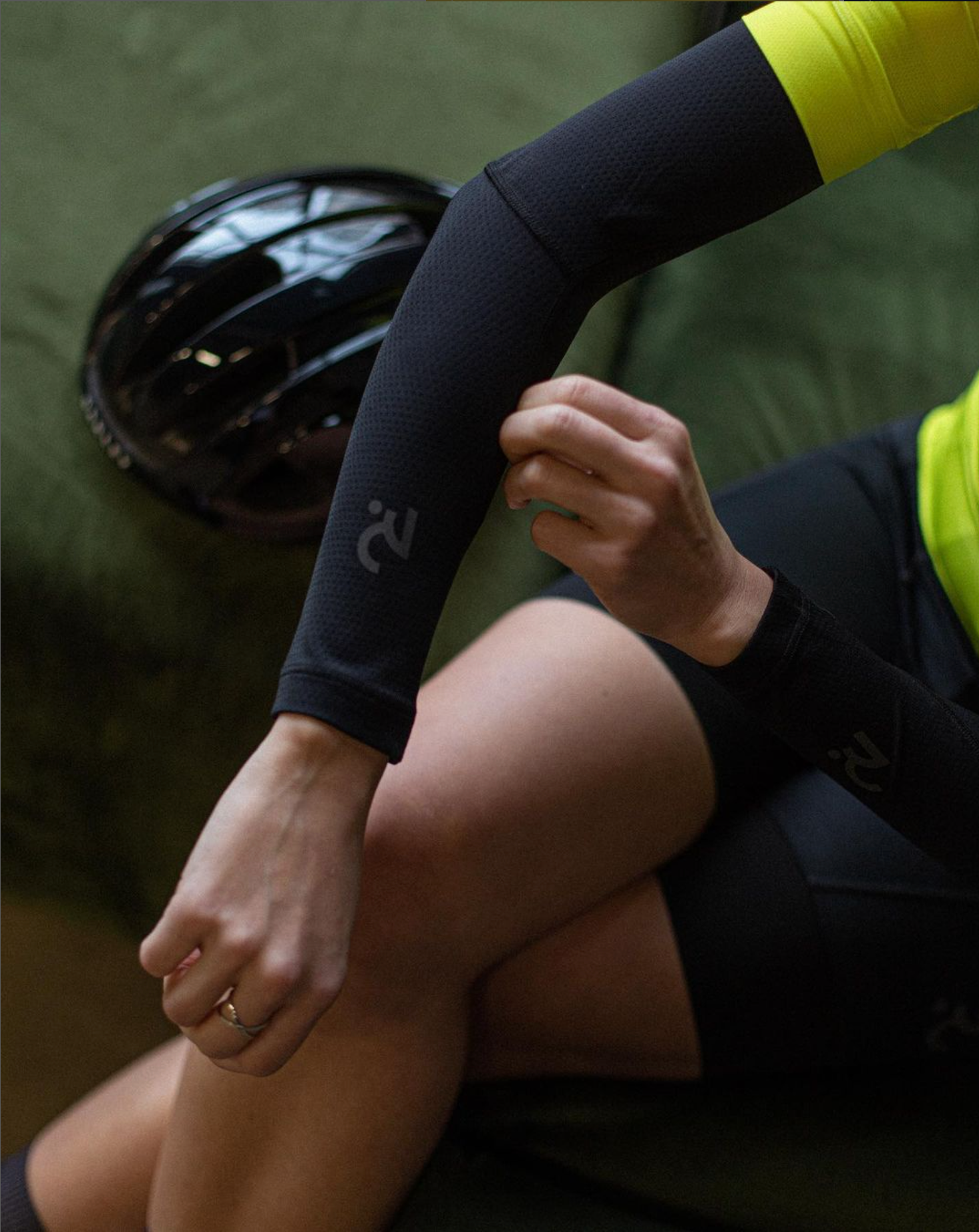 Keep Your Arms Warm and Comfortable with Cycling Arm Warmers