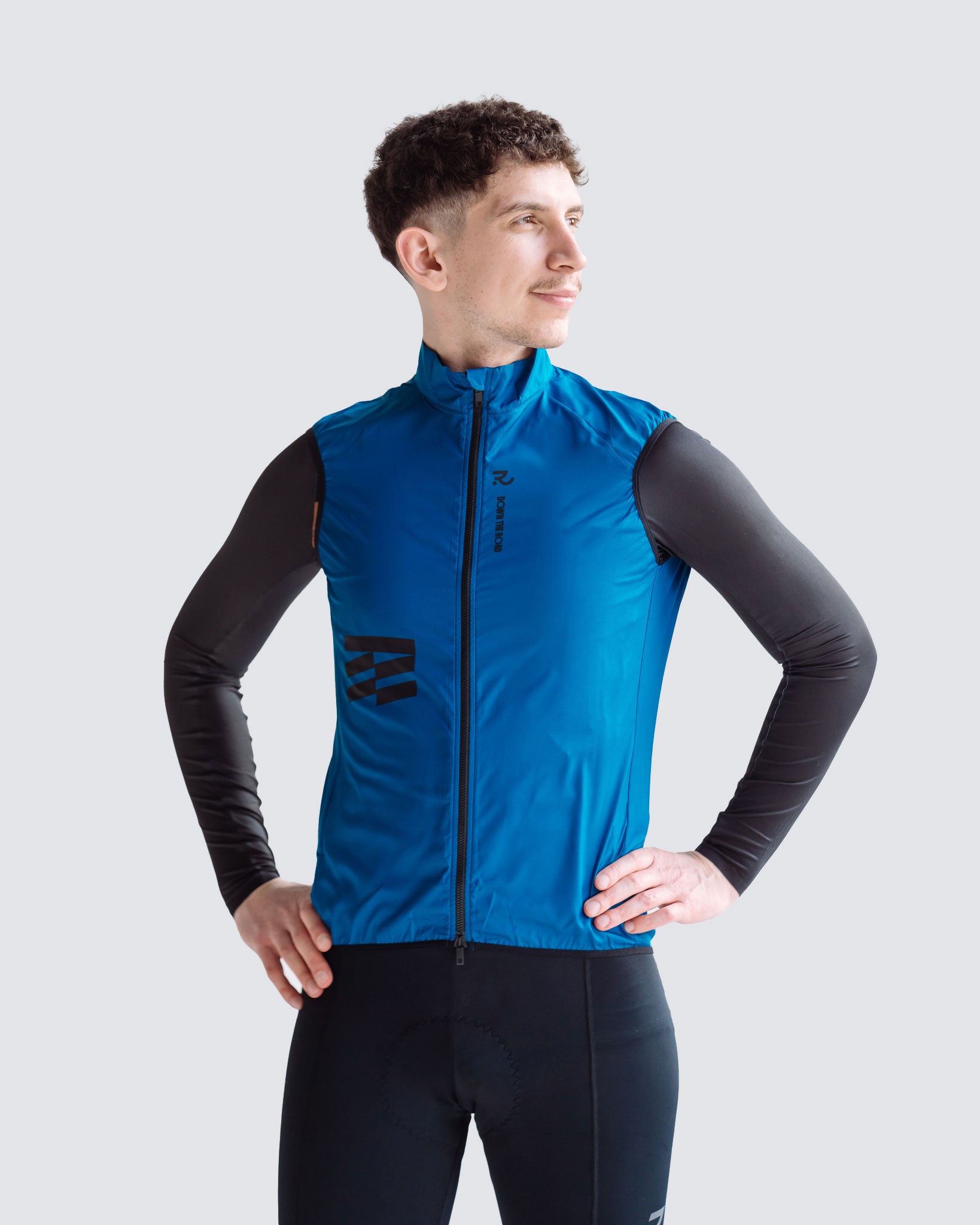 Wavy teal men cycling vest front view