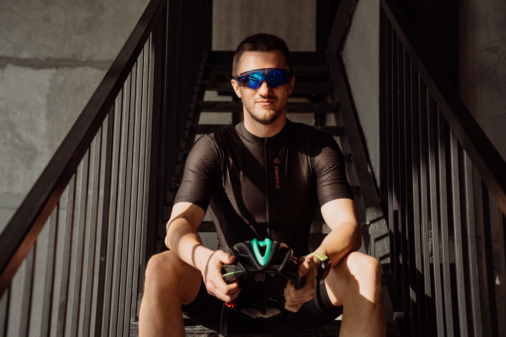 black cyclying jersey for men