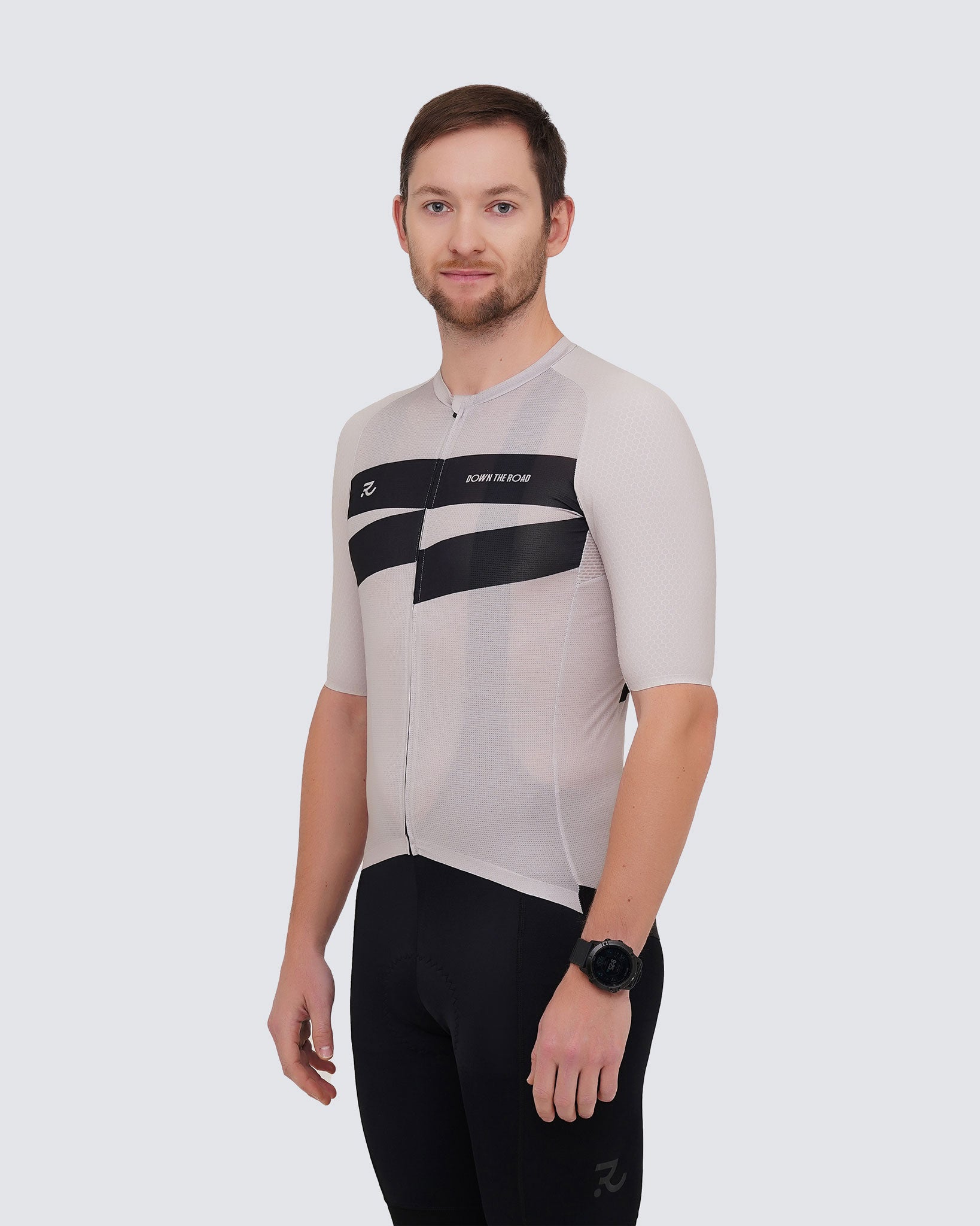 man breakaway cycling jersey beige from the side