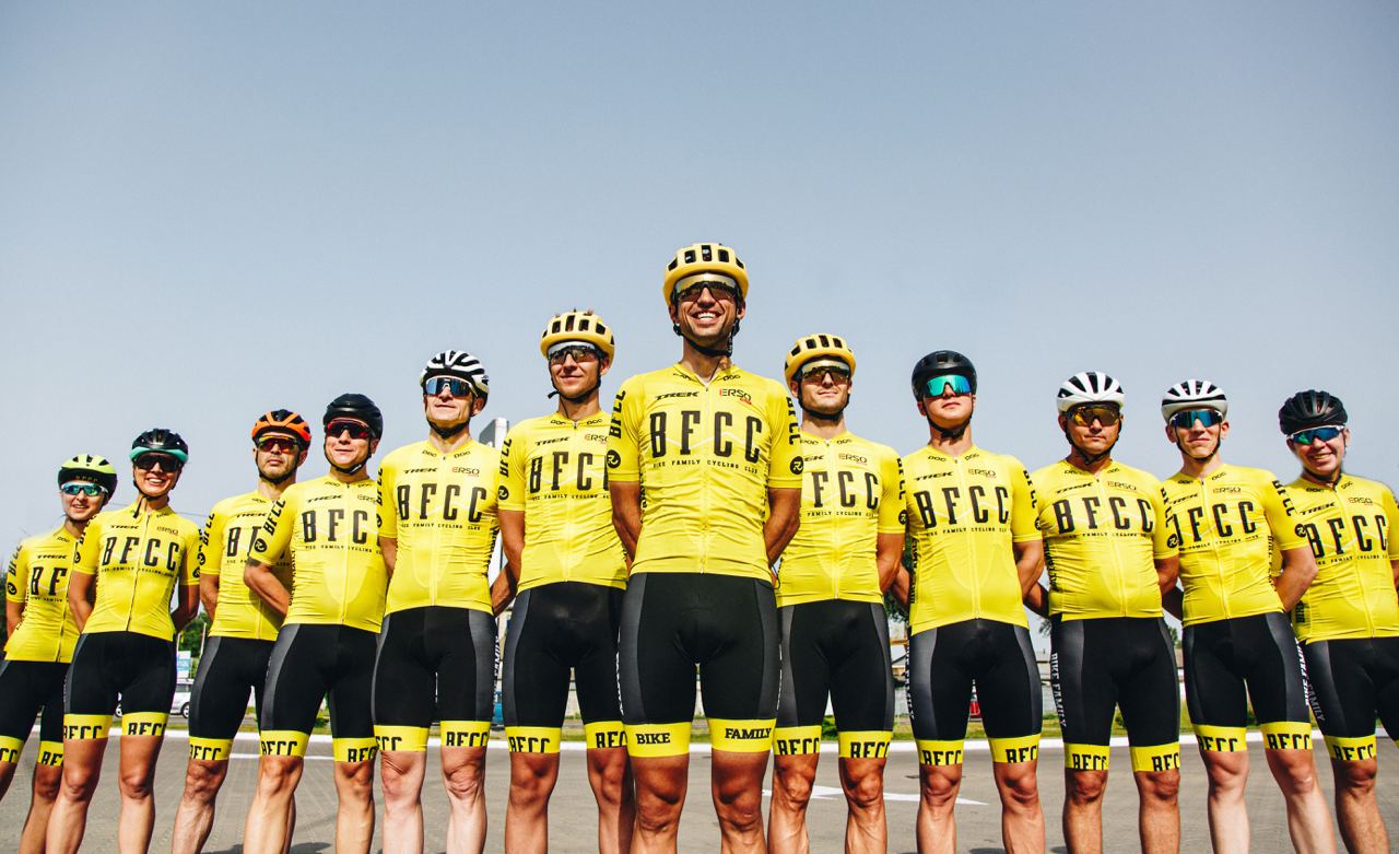 files/custom_pro_cycling_team.jpg