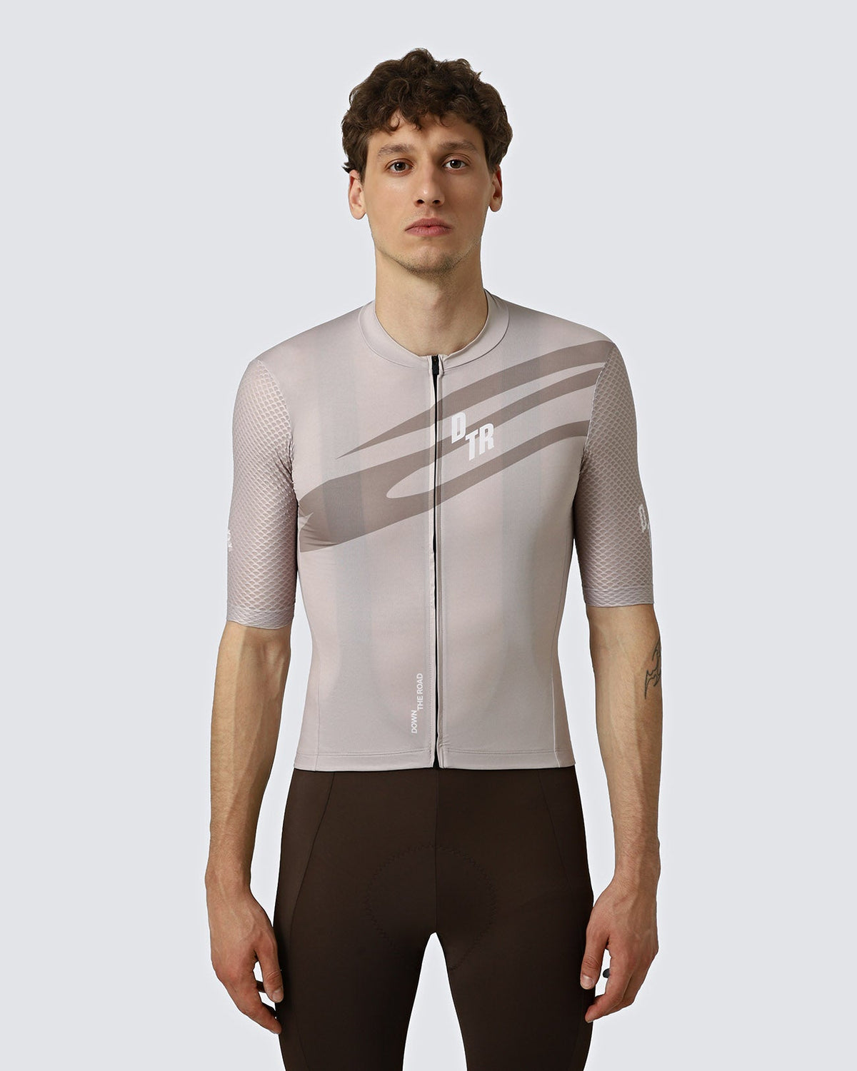 Men's Motion cycling jersey in Dune Brown, front