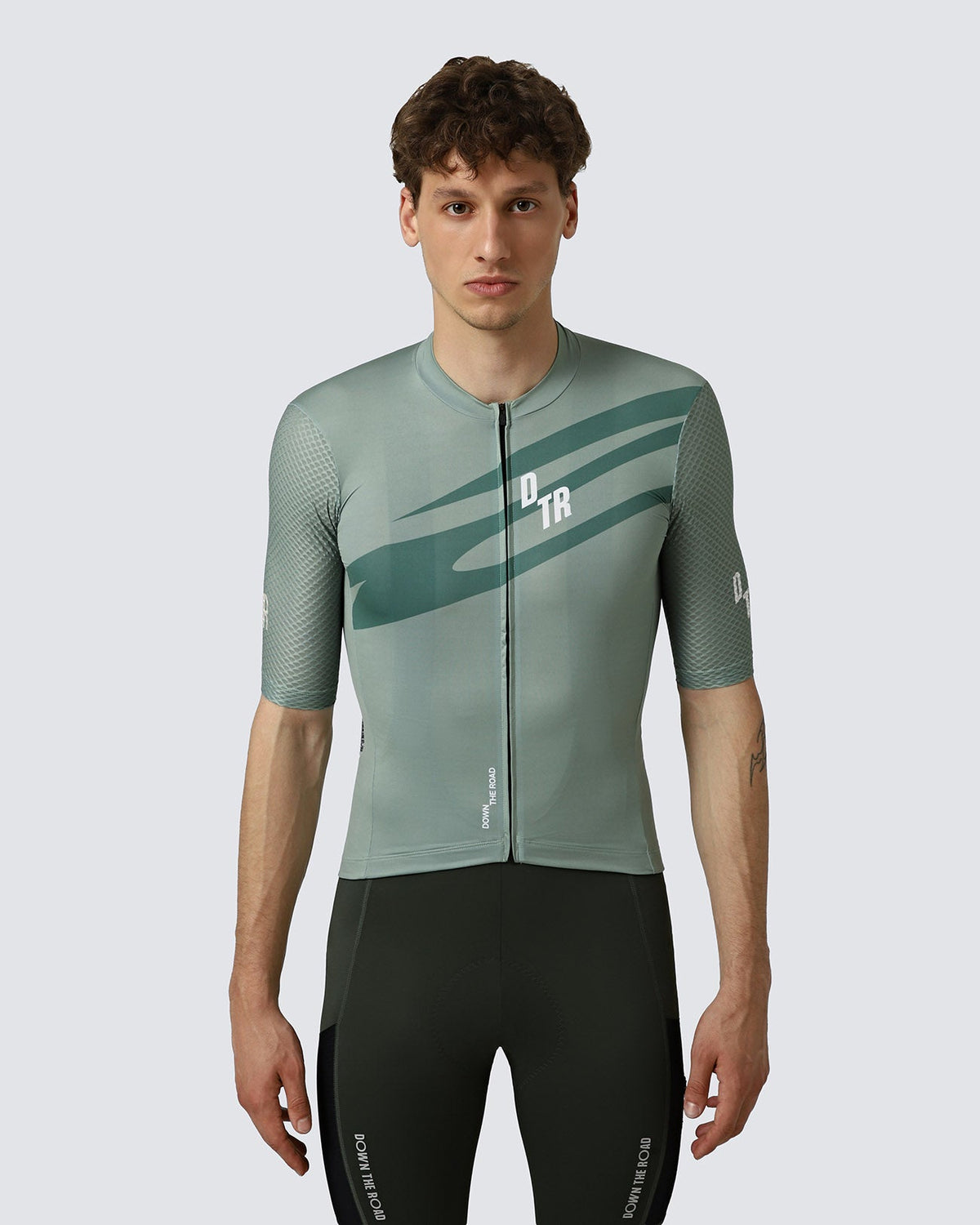 Men's Motion cycling jersey in Moss Green, front