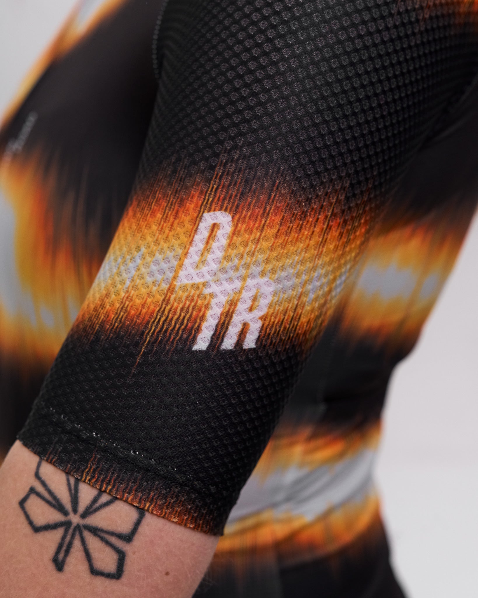 Women's Resilience Jersey - Brown and Grey